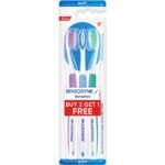 Sensodyne Toothbrush: Sensitive manual tooth brush with soft rounded bristles for adults, 3 pieces (Multicolor)
