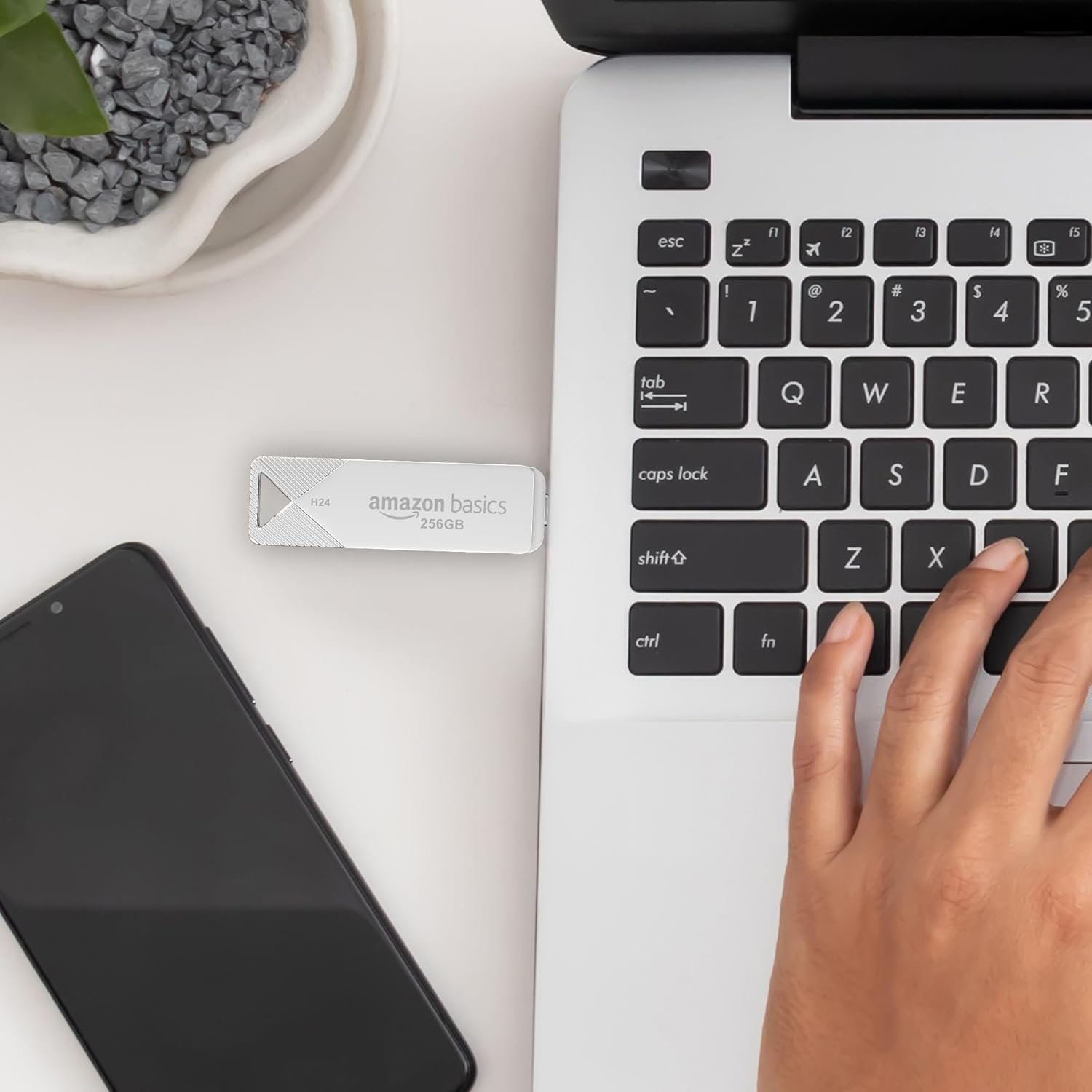 Amazon Basics 256GB USB 3.0 Flash Drive | 80+ Mbps Read Speed | Dual Interface Type-C & USB | High-Speed Data Transfer (Metal) - Image 8