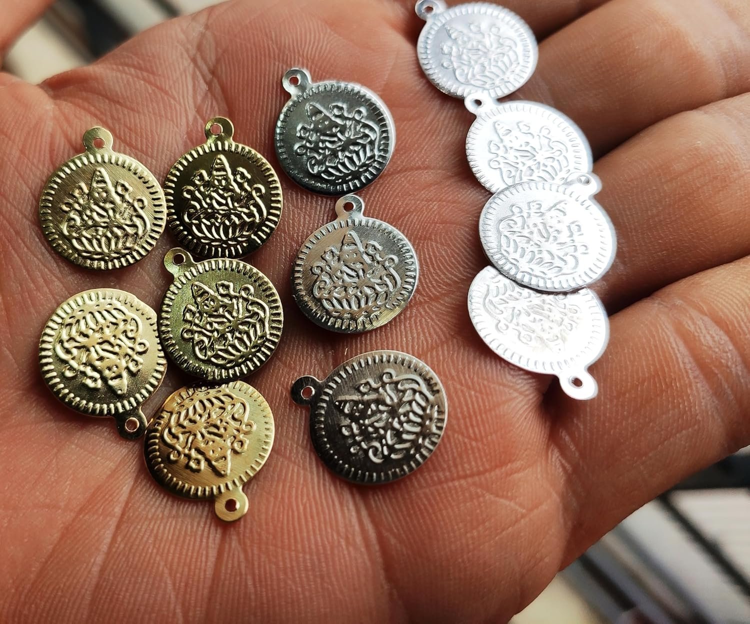 GoSetGet!(500 pcs) 14 MM Gold (250pcs) & Silver (250pcs) Lakshmi Kasu/Coin Coated Metal Beads for Embroidery, Jewelry & Arts (Gold_Silver-500) - Image 3